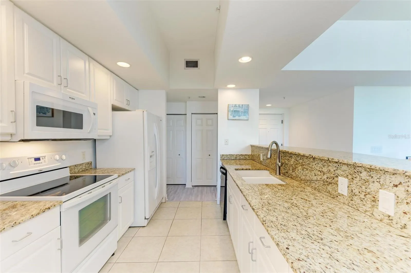 800 N TAMIAMI TRL #212, #212