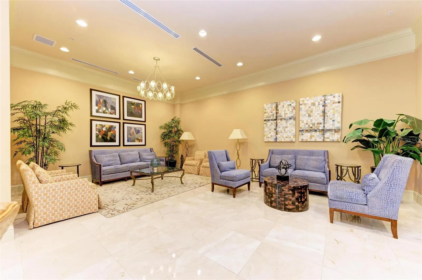 800 N TAMIAMI TRL #212, #212