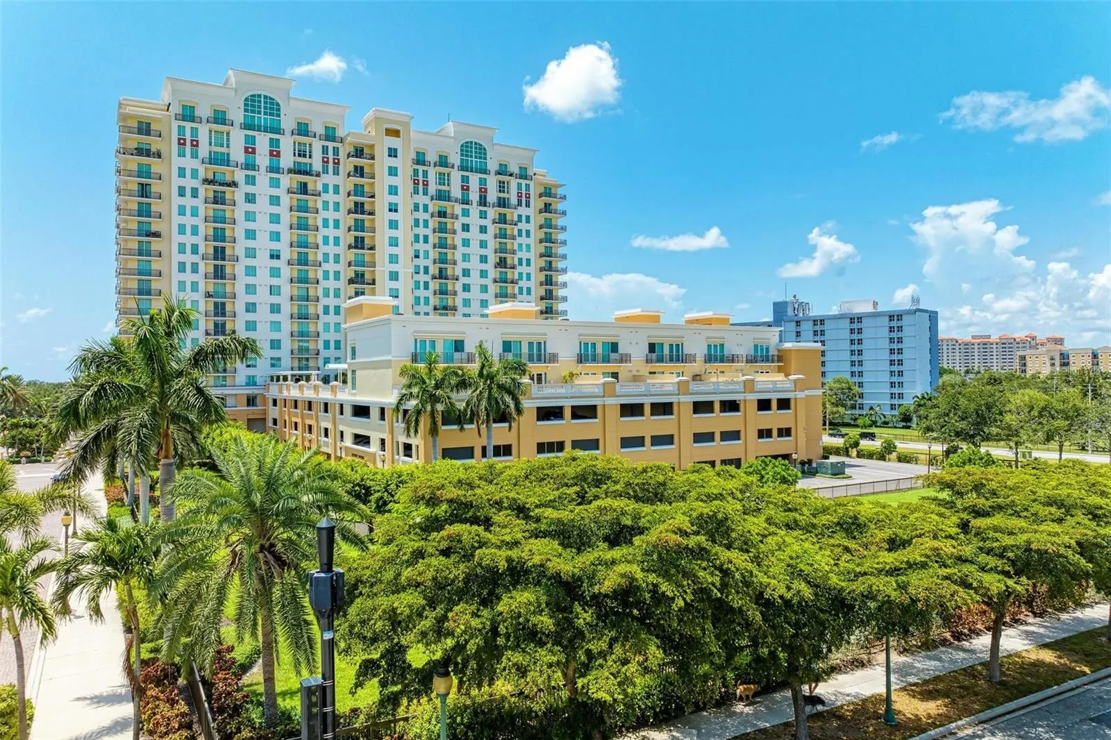 800 N TAMIAMI TRL #212, #212