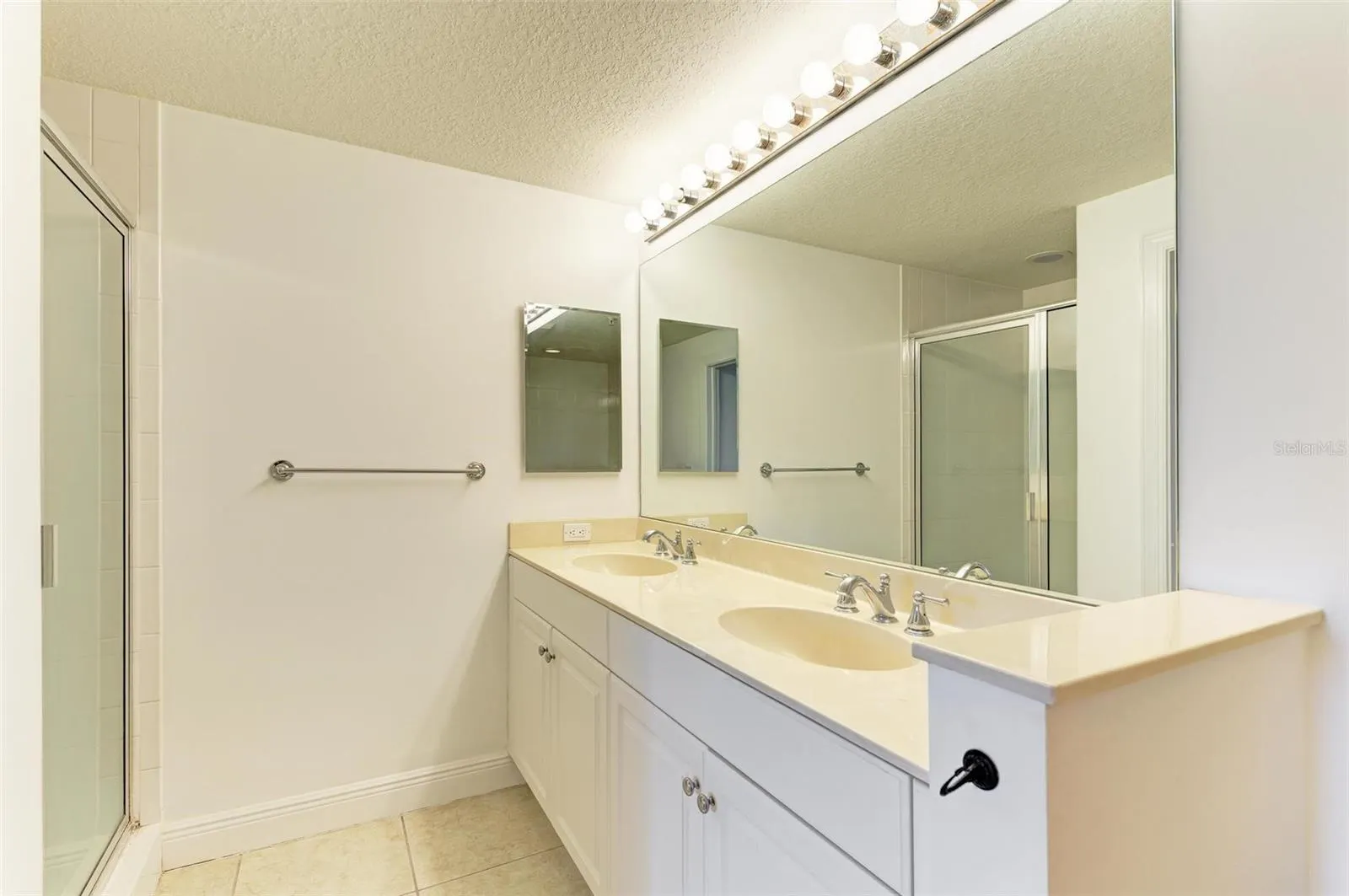 800 N TAMIAMI TRL #212, #212