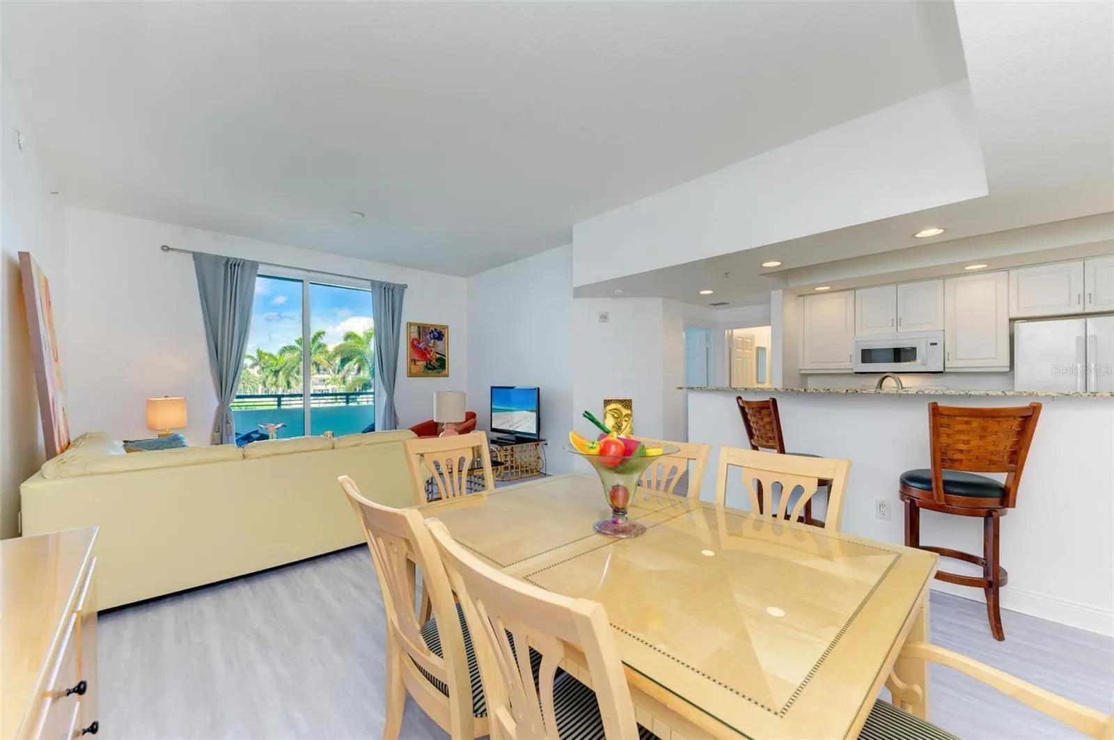 800 N TAMIAMI TRL #212, #212