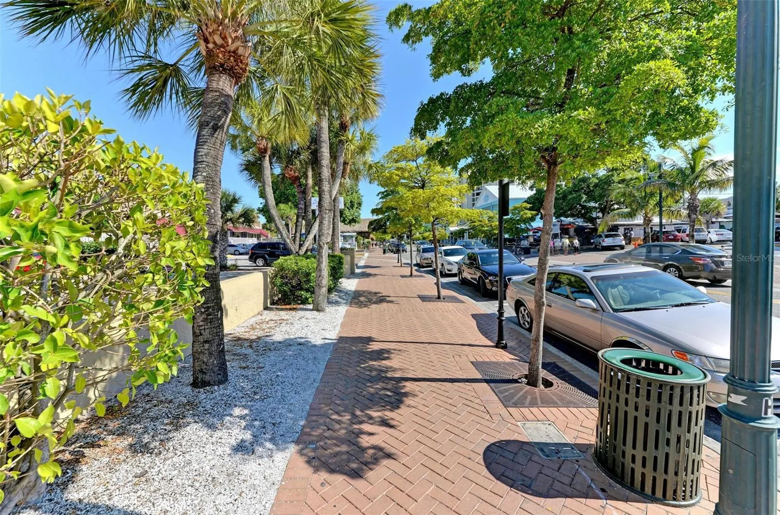 800 N TAMIAMI TRL #212, #212