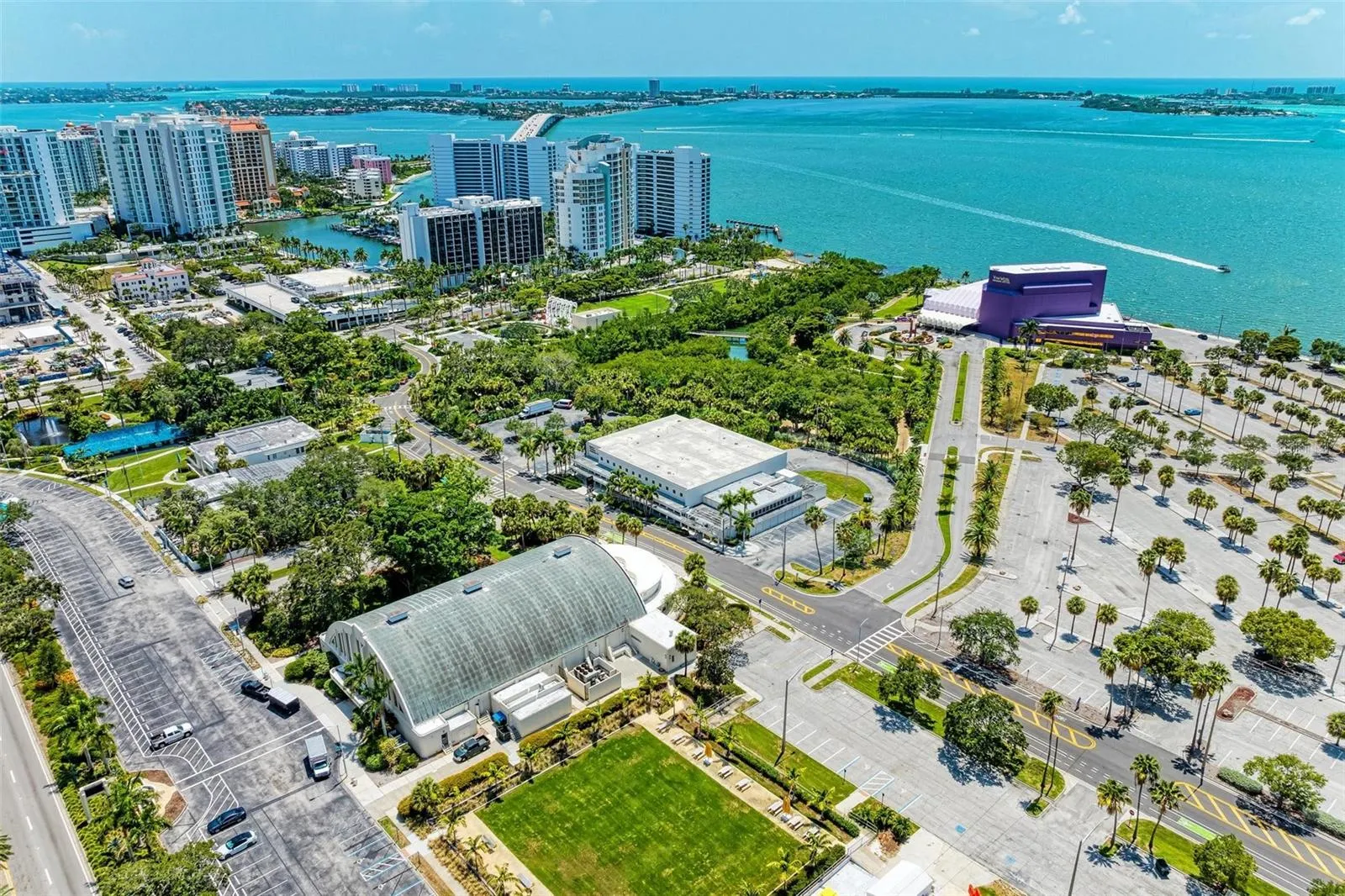 800 N TAMIAMI TRL #212, #212