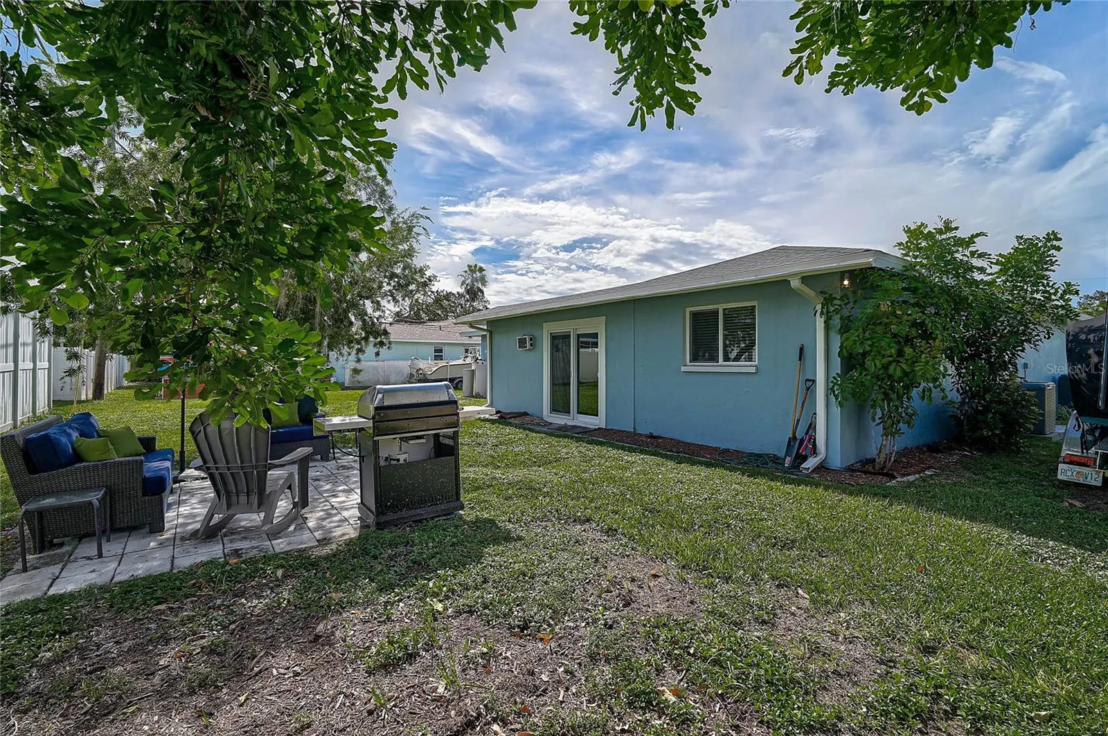 890 PONDEROSA RD