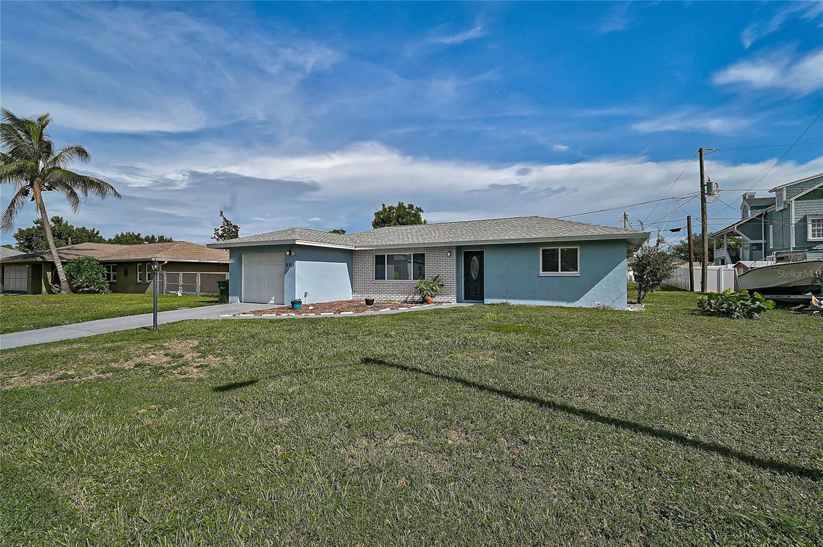 890 PONDEROSA RD