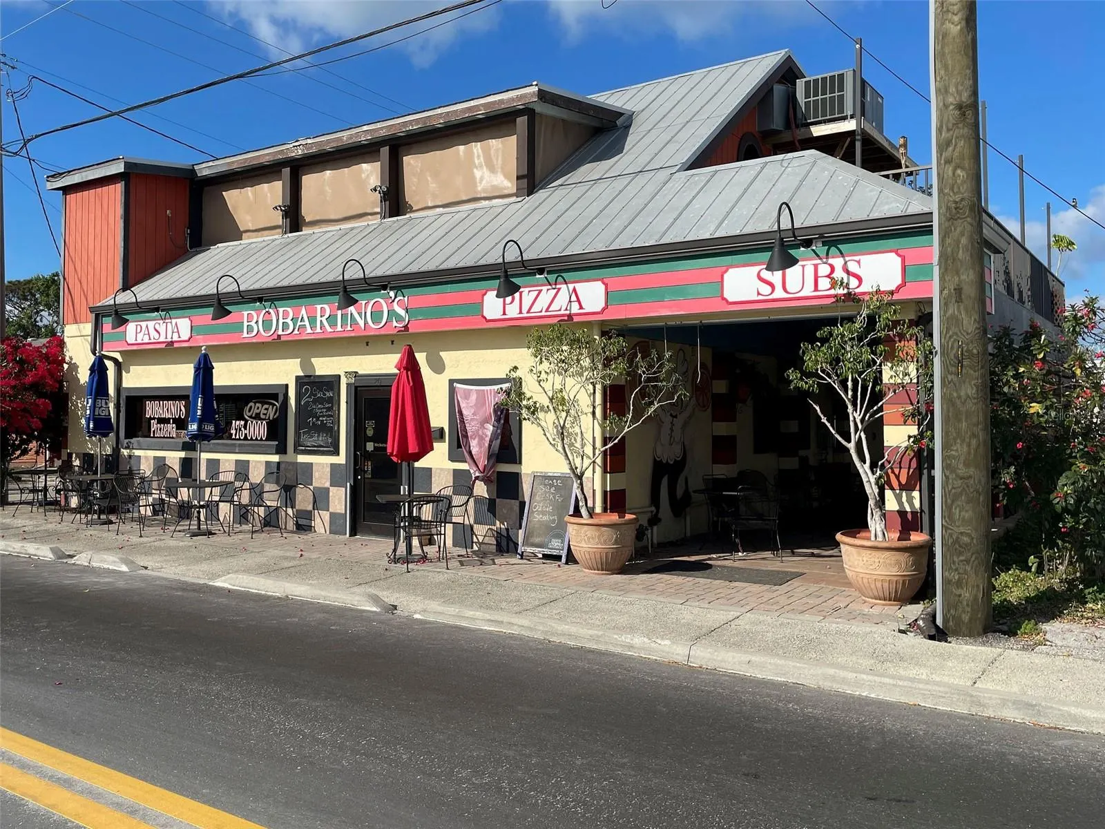 55 WARREN AVE