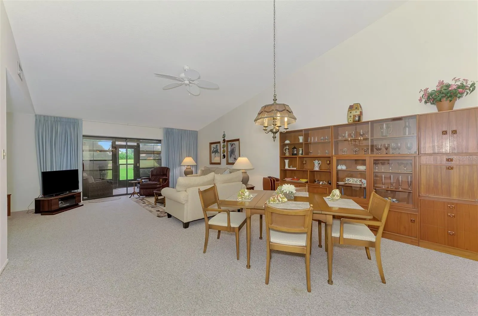 1211 CAPRI ISLES BLVD #92, #92