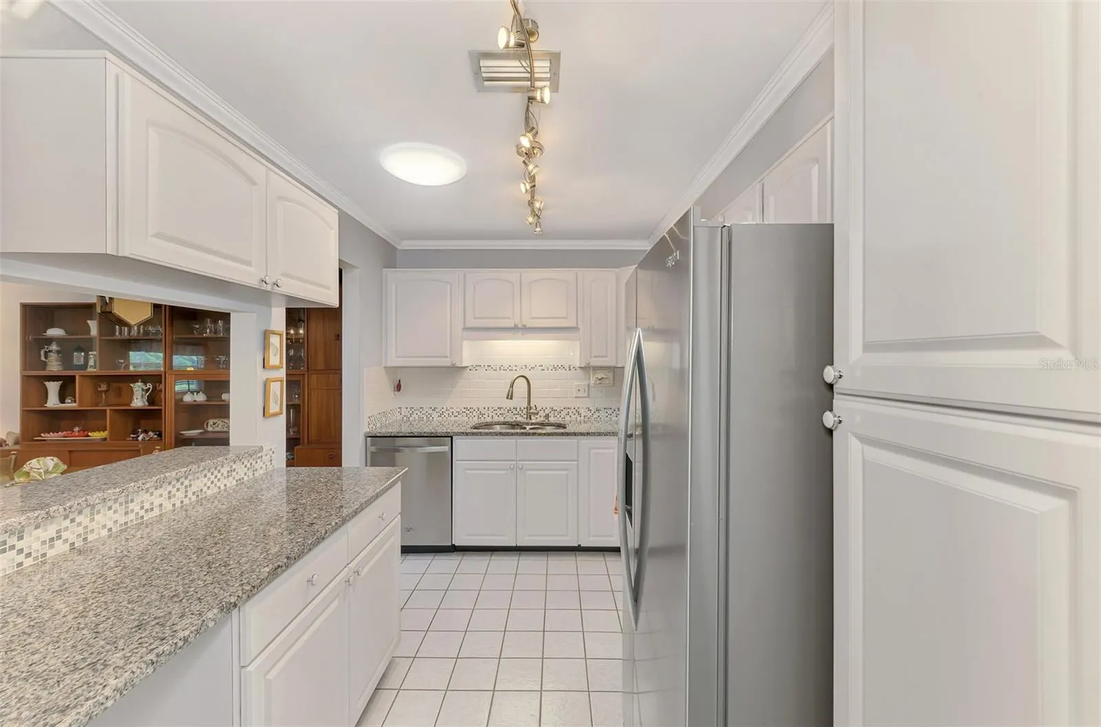 1211 CAPRI ISLES BLVD #92, #92
