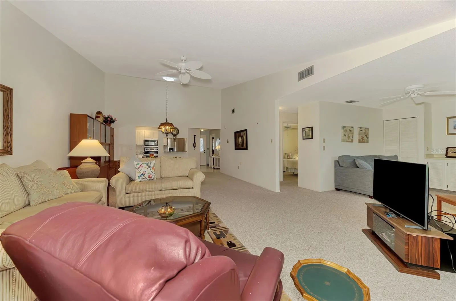 1211 CAPRI ISLES BLVD #92, #92