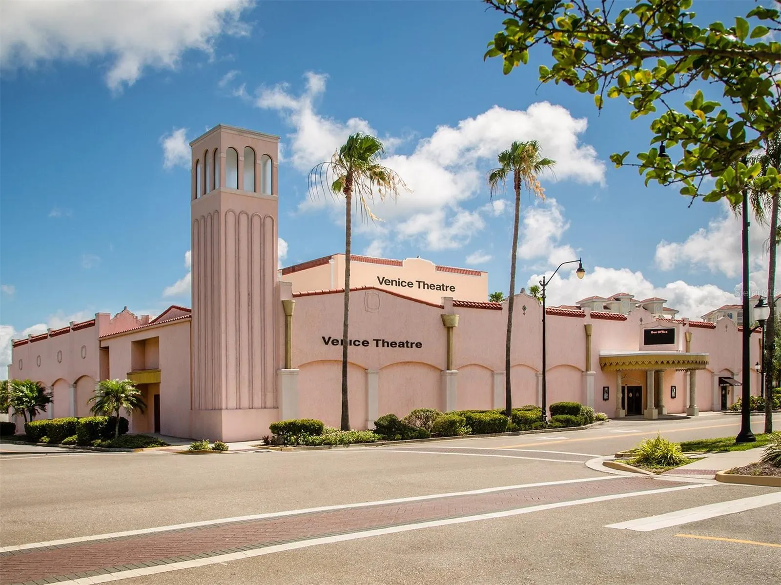 1100 CAPRI ISLES BLVD #423, #423
