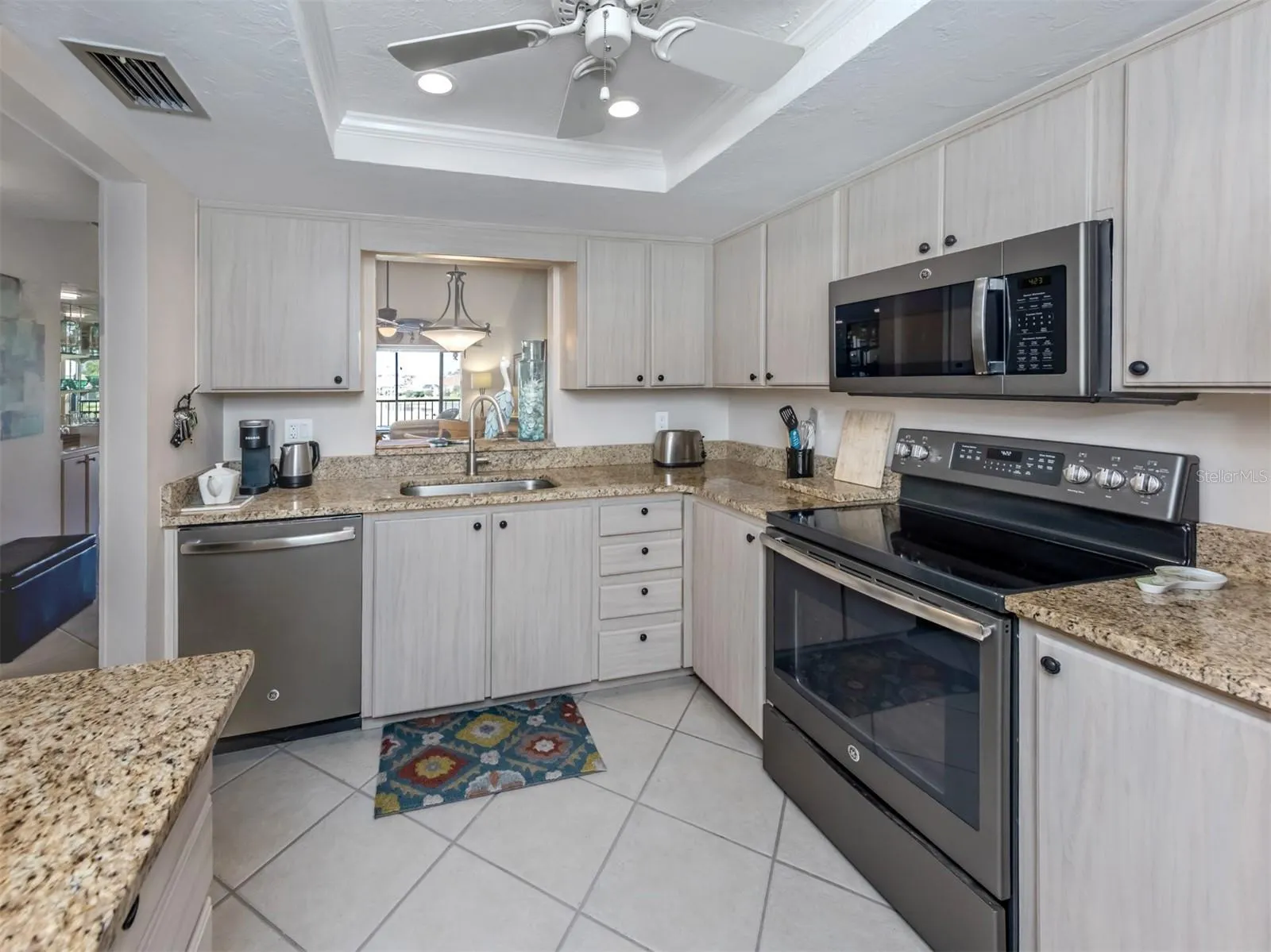 1100 CAPRI ISLES BLVD #423, #423