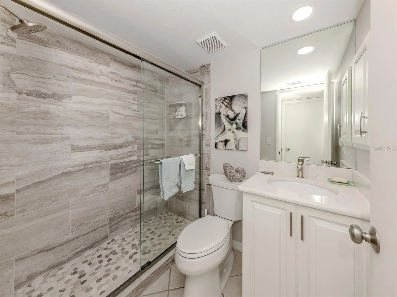 1100 CAPRI ISLES BLVD #423, #423