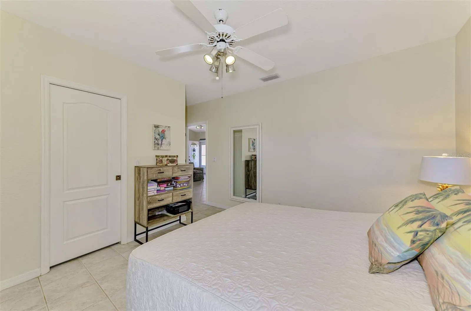 1209 BERKSHIRE CIR