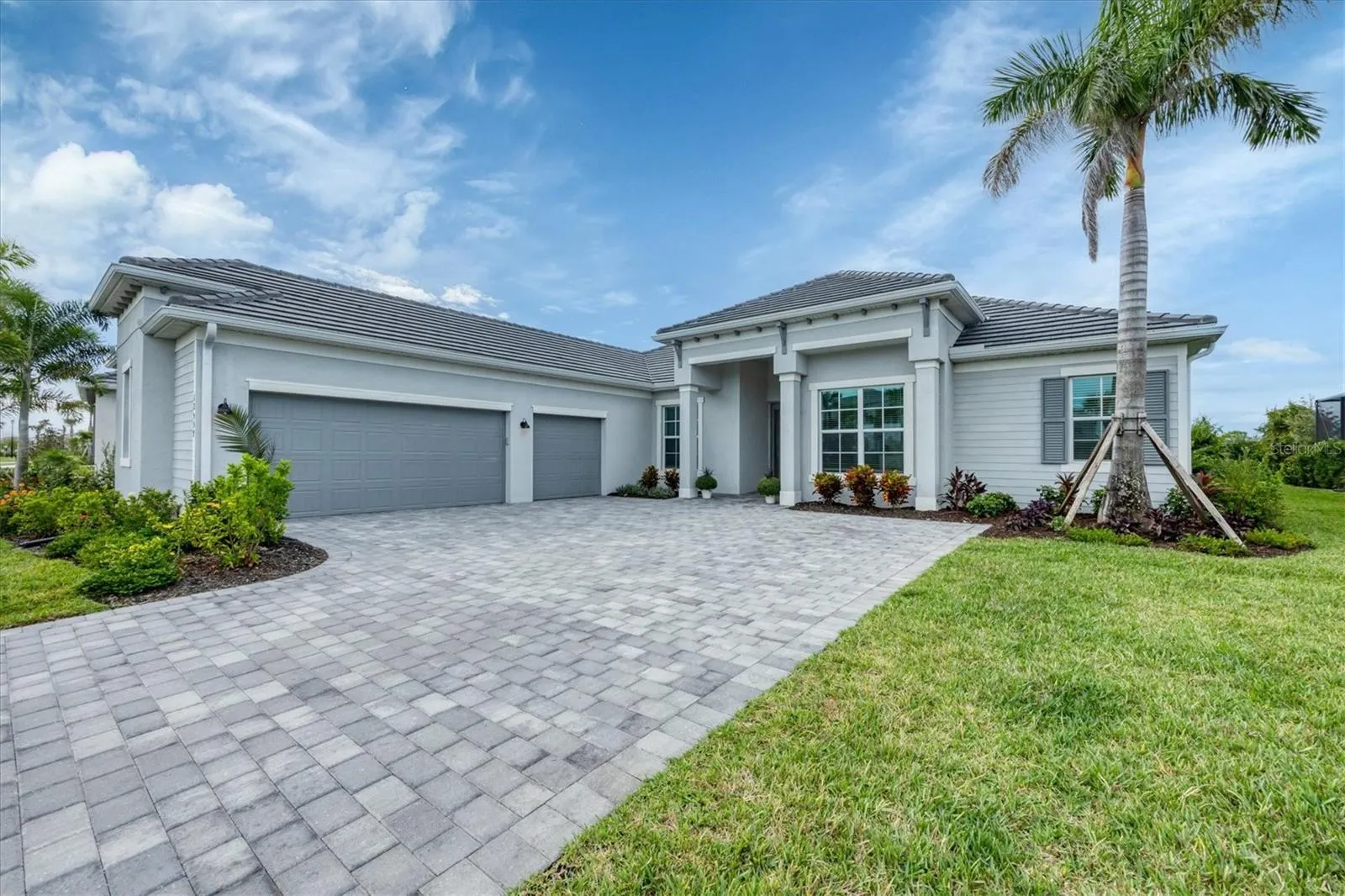 12557 GALAPAGOS CT