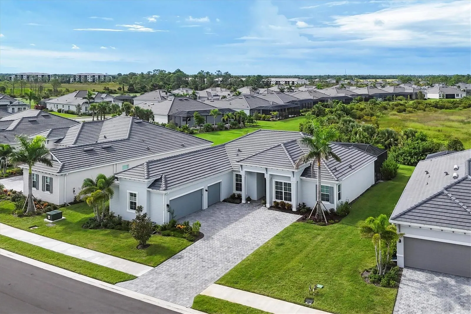 12557 GALAPAGOS CT