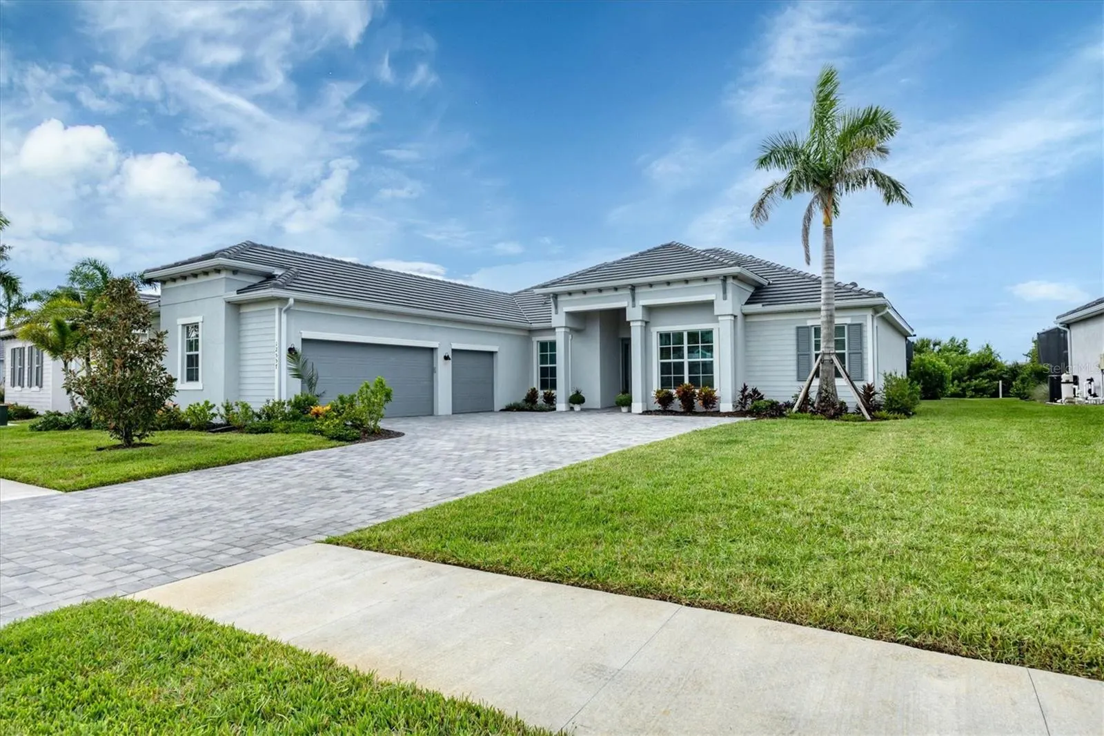12557 GALAPAGOS CT