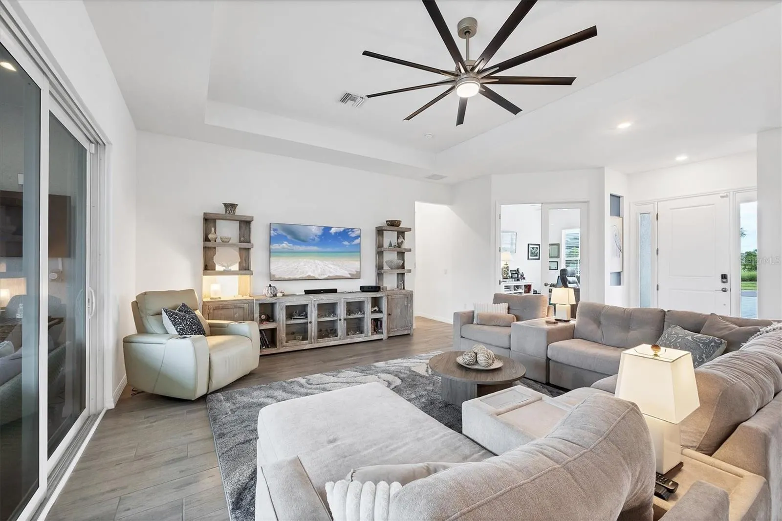 12557 GALAPAGOS CT