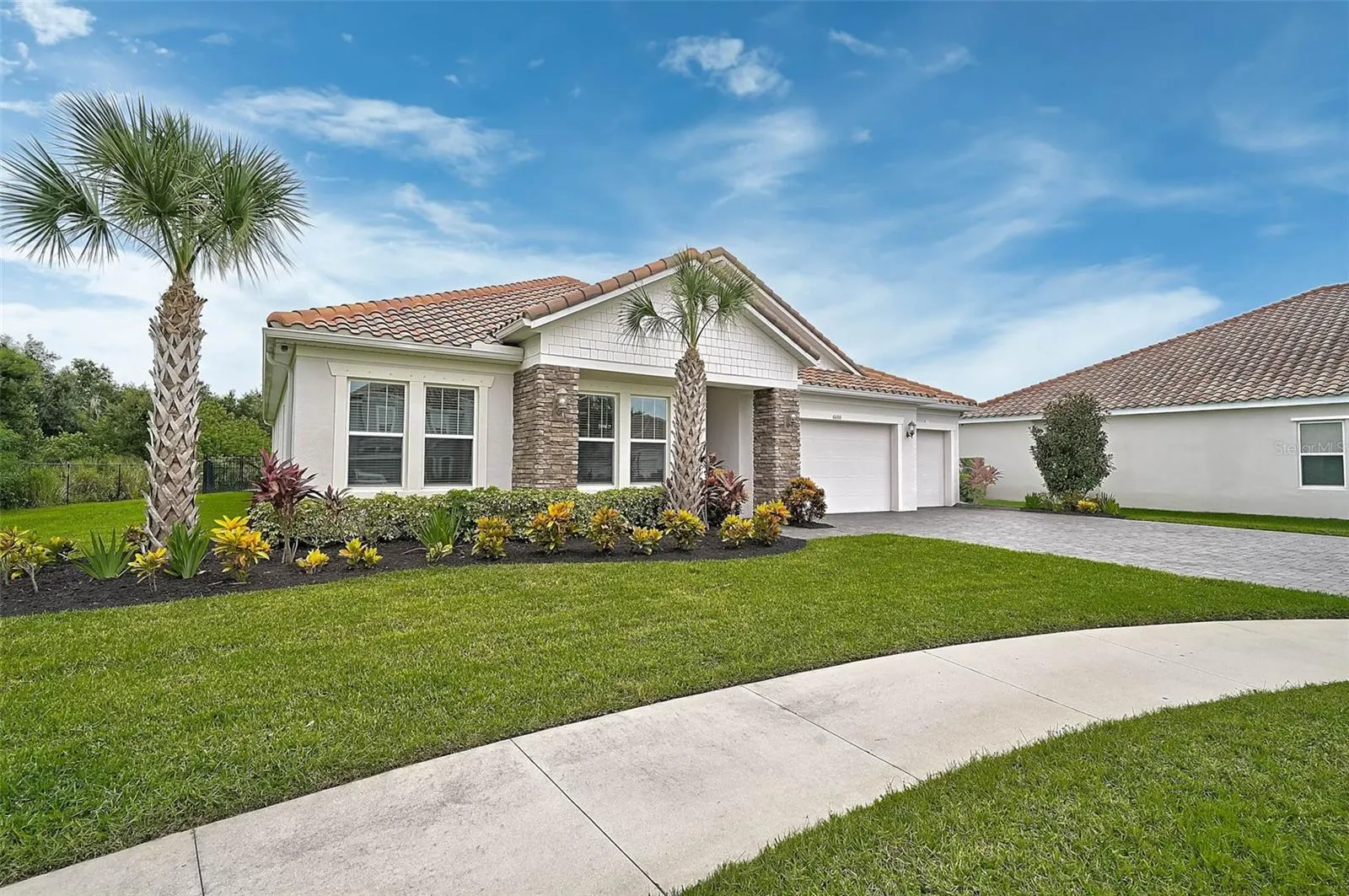 6600 DOVEKEY DR