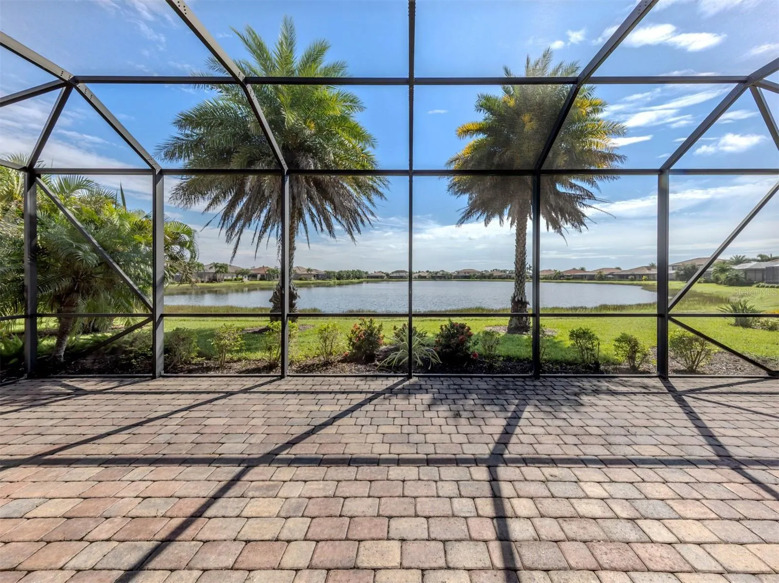 20230 GRANLAGO DR