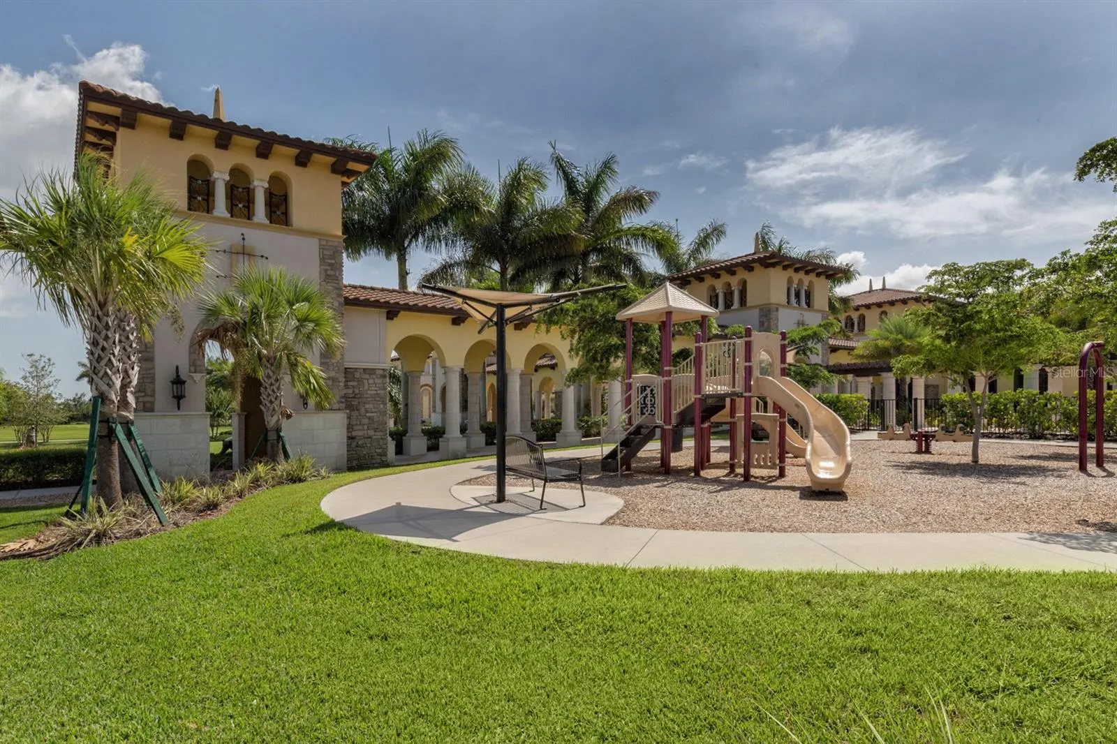 20230 GRANLAGO DR