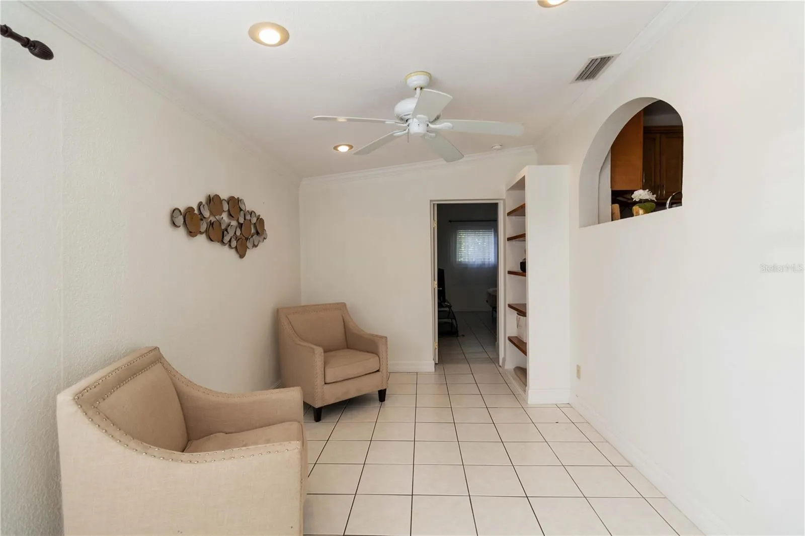 312 E TARPON BLVD NW