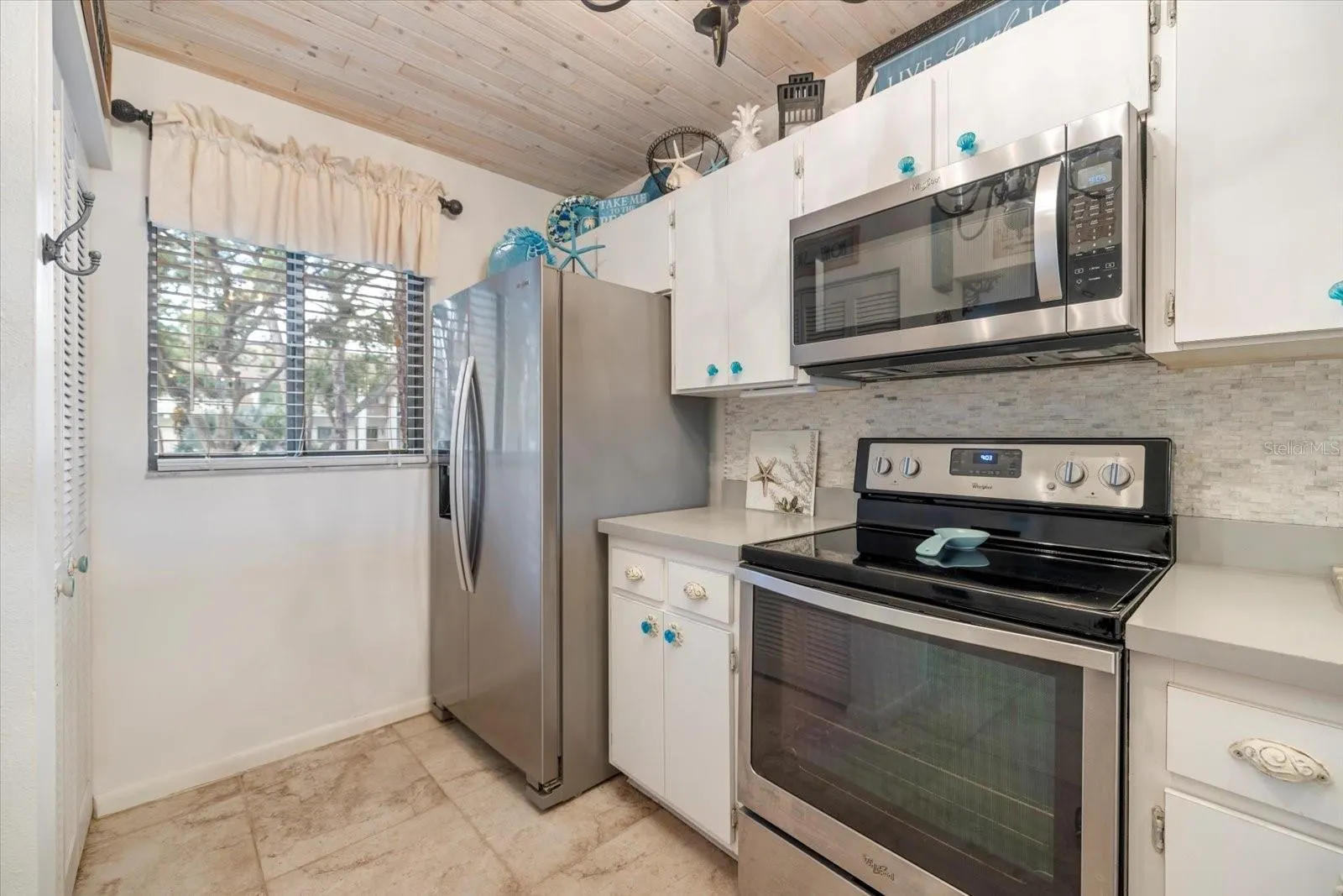 1176 BIRD BAY WAY #207, #207