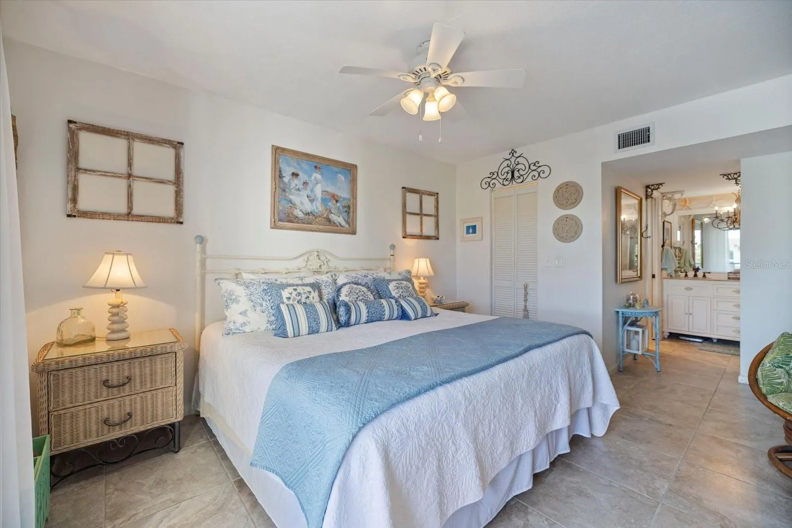 1176 BIRD BAY WAY #207, #207