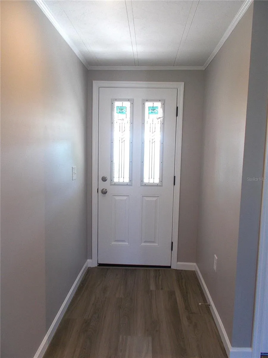 363 LONGWOOD DR