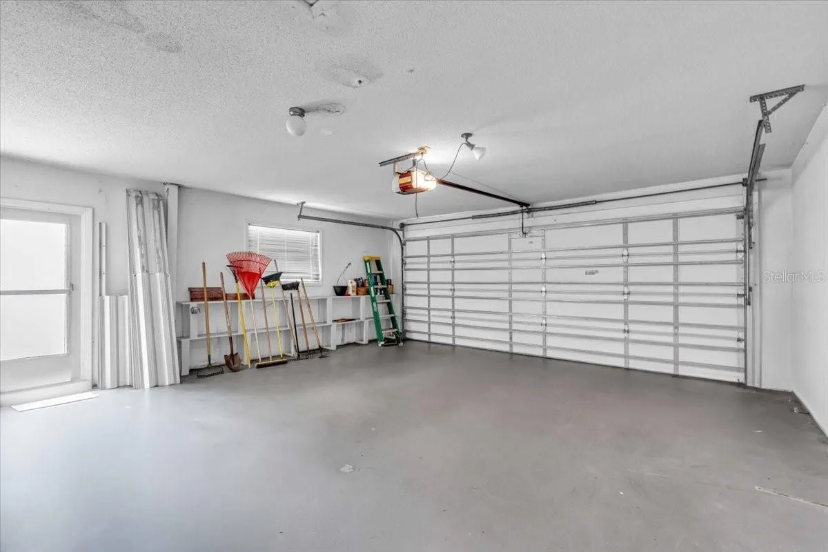 468 LAURENCIN DR