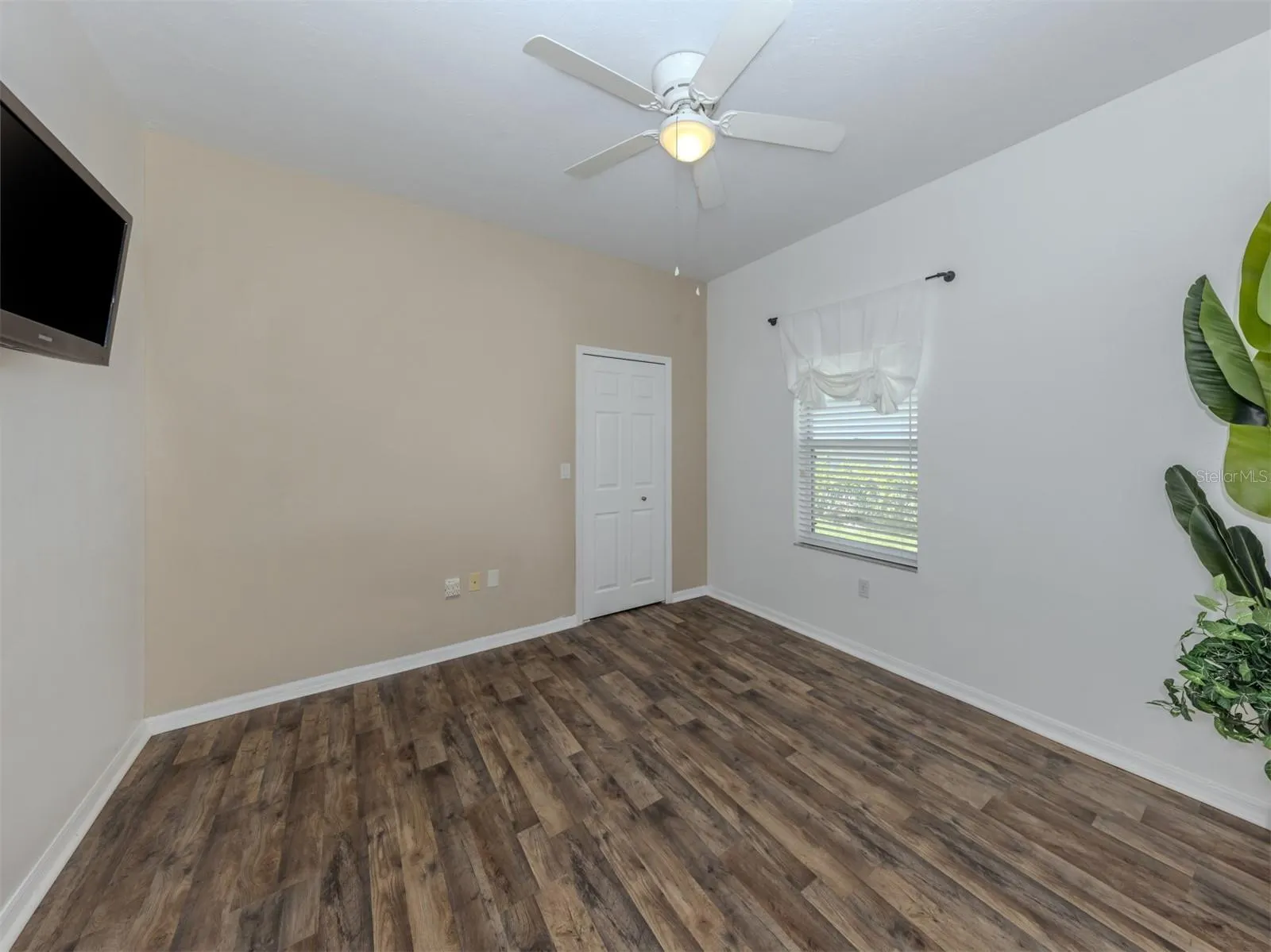 563 PINE RANCH EAST RD