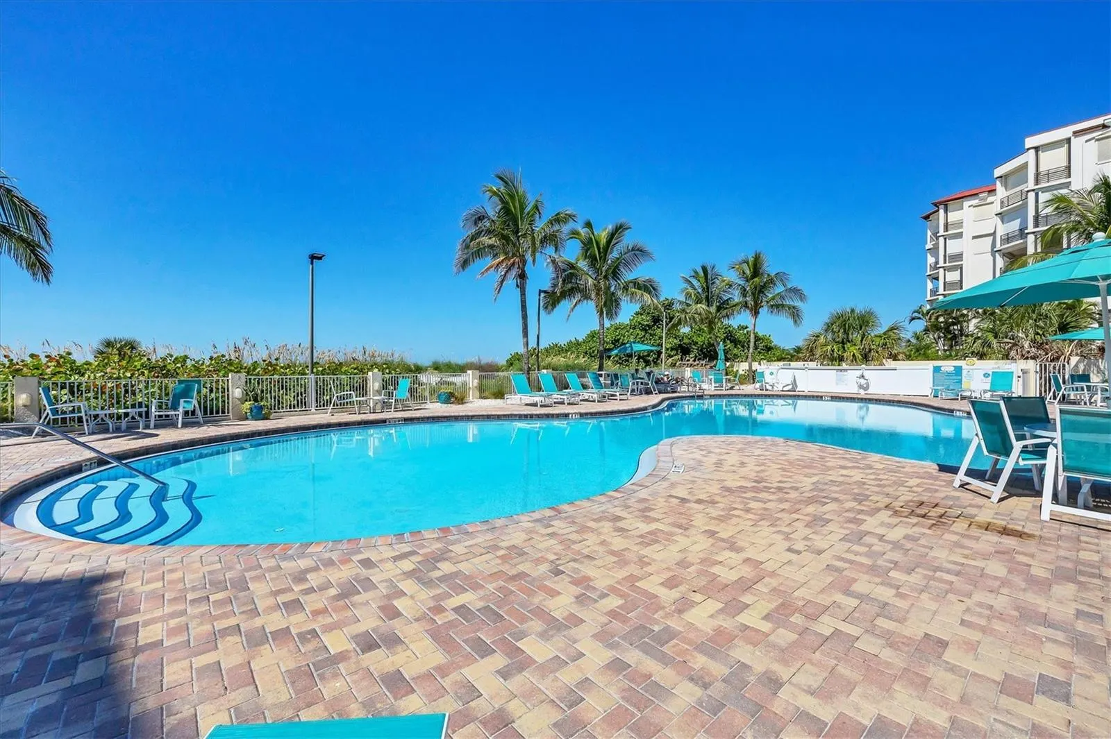12000 GULF BLVD #207S, #207S