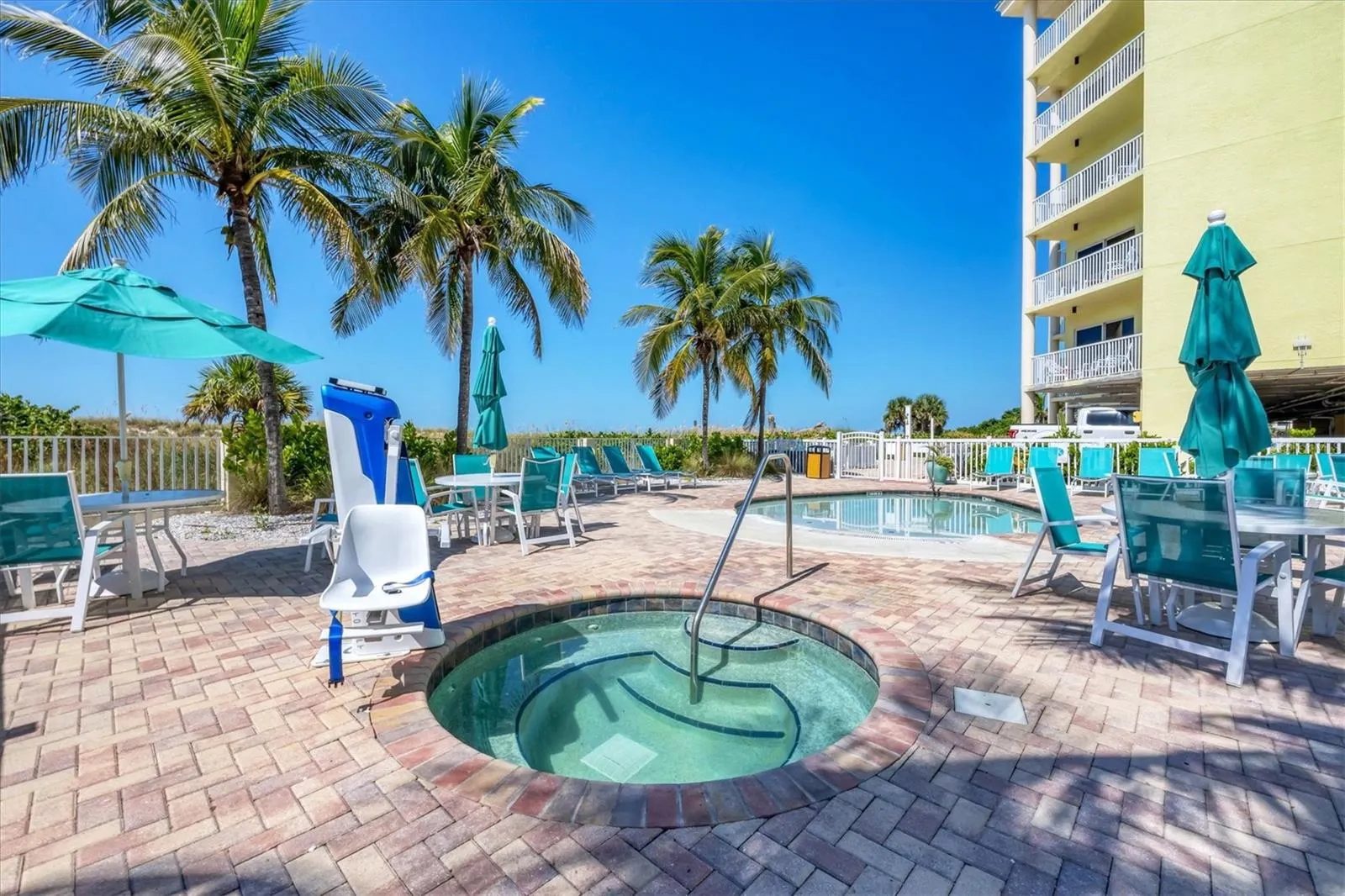12000 GULF BLVD #207S, #207S