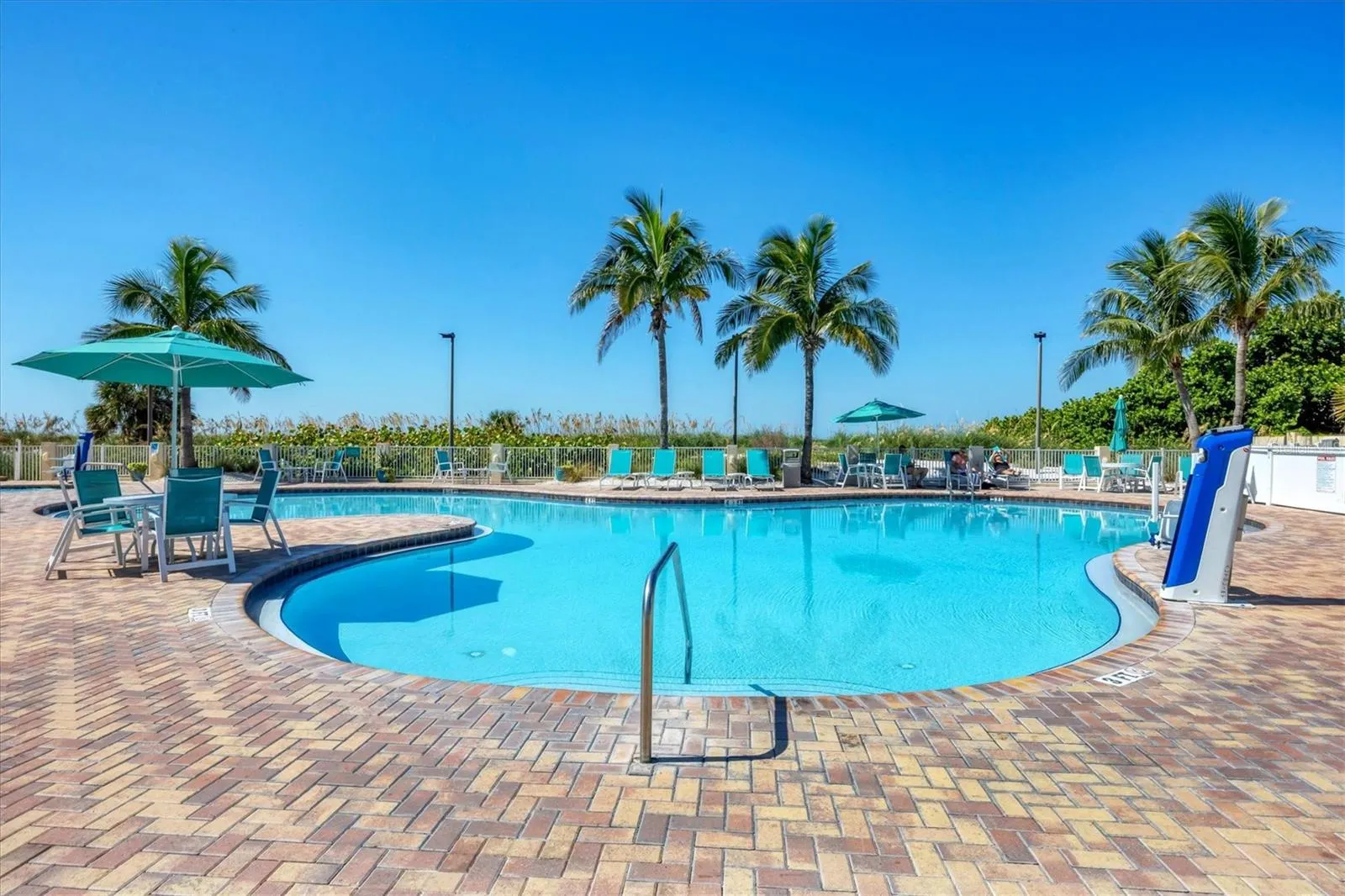 12000 GULF BLVD #207S, #207S
