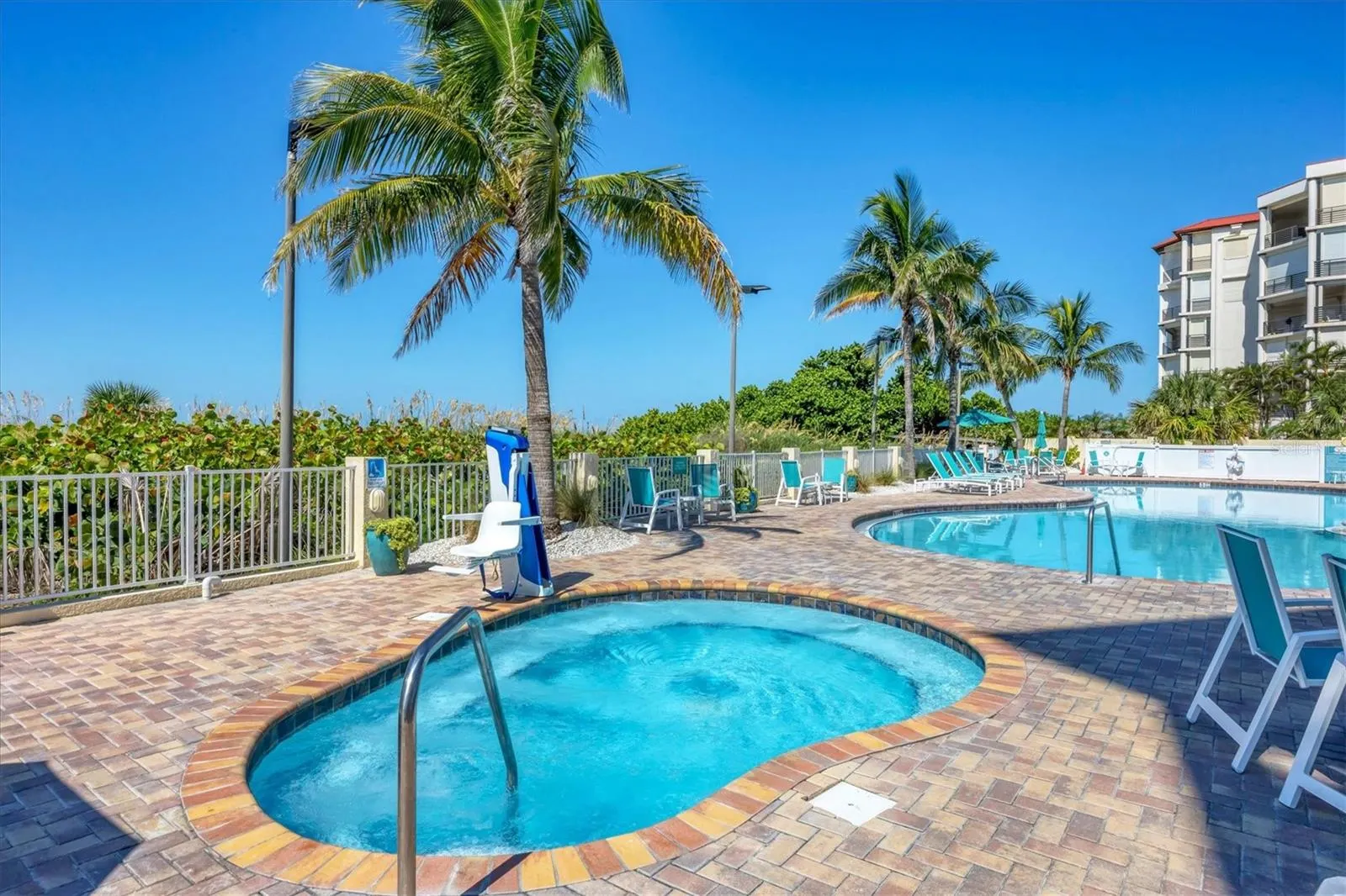 12000 GULF BLVD #207S, #207S