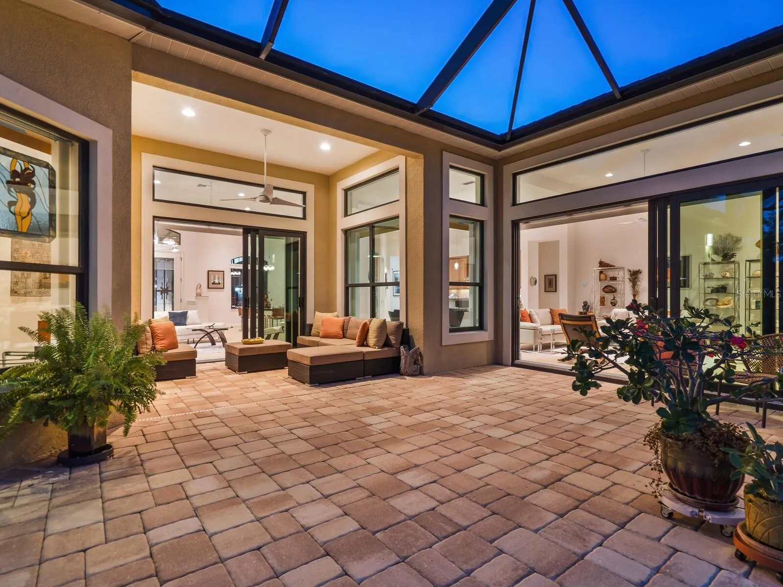 10990 PENTAS ROYALE CT