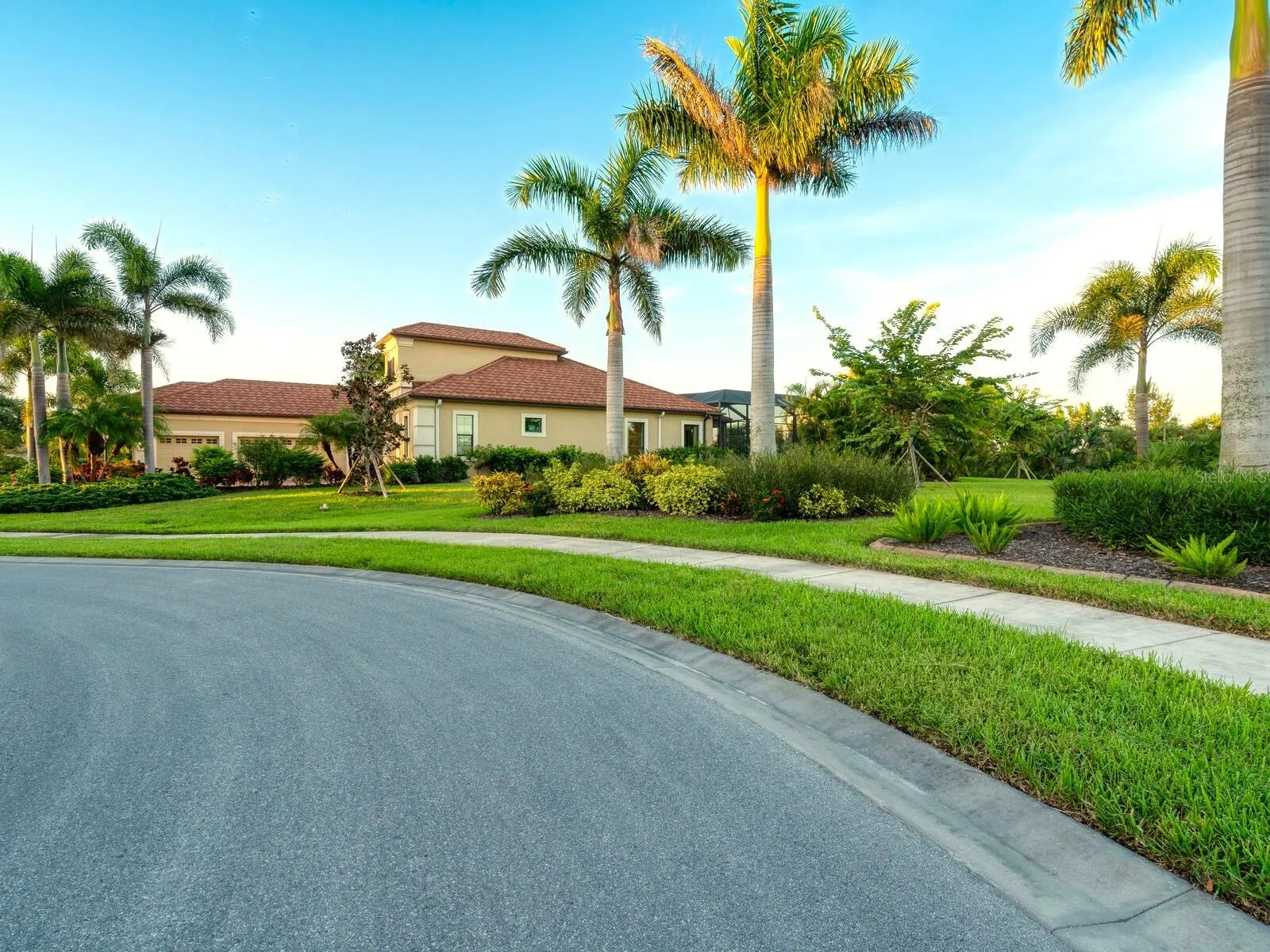 10990 PENTAS ROYALE CT