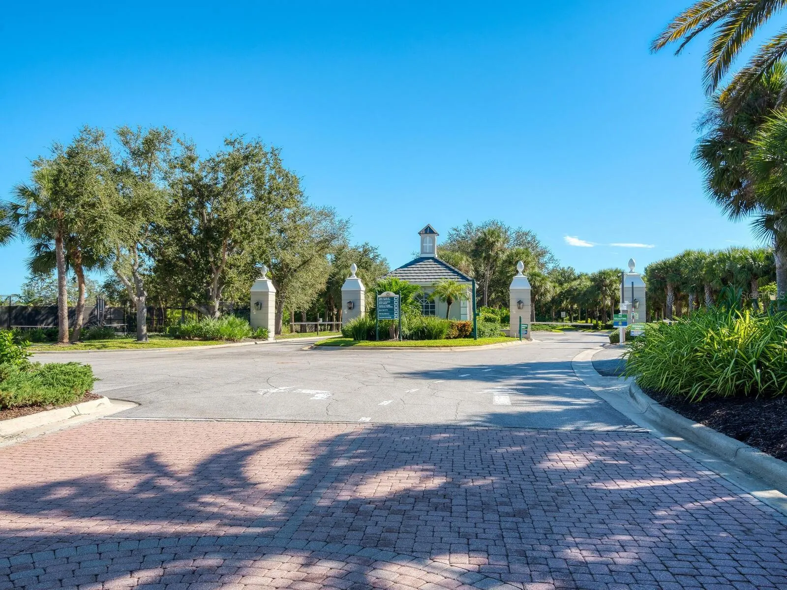 10990 PENTAS ROYALE CT