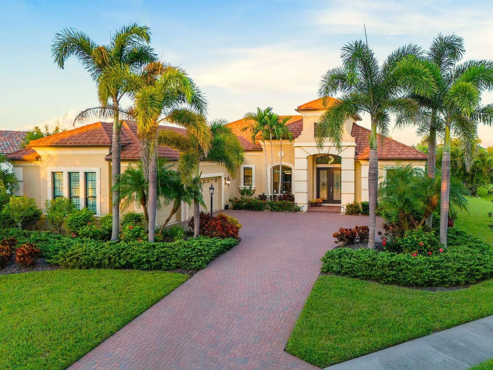 10990 PENTAS ROYALE CT