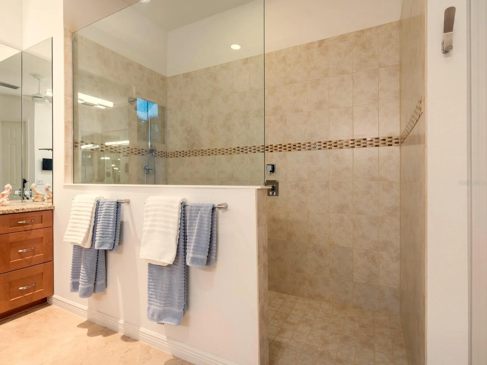 10990 PENTAS ROYALE CT