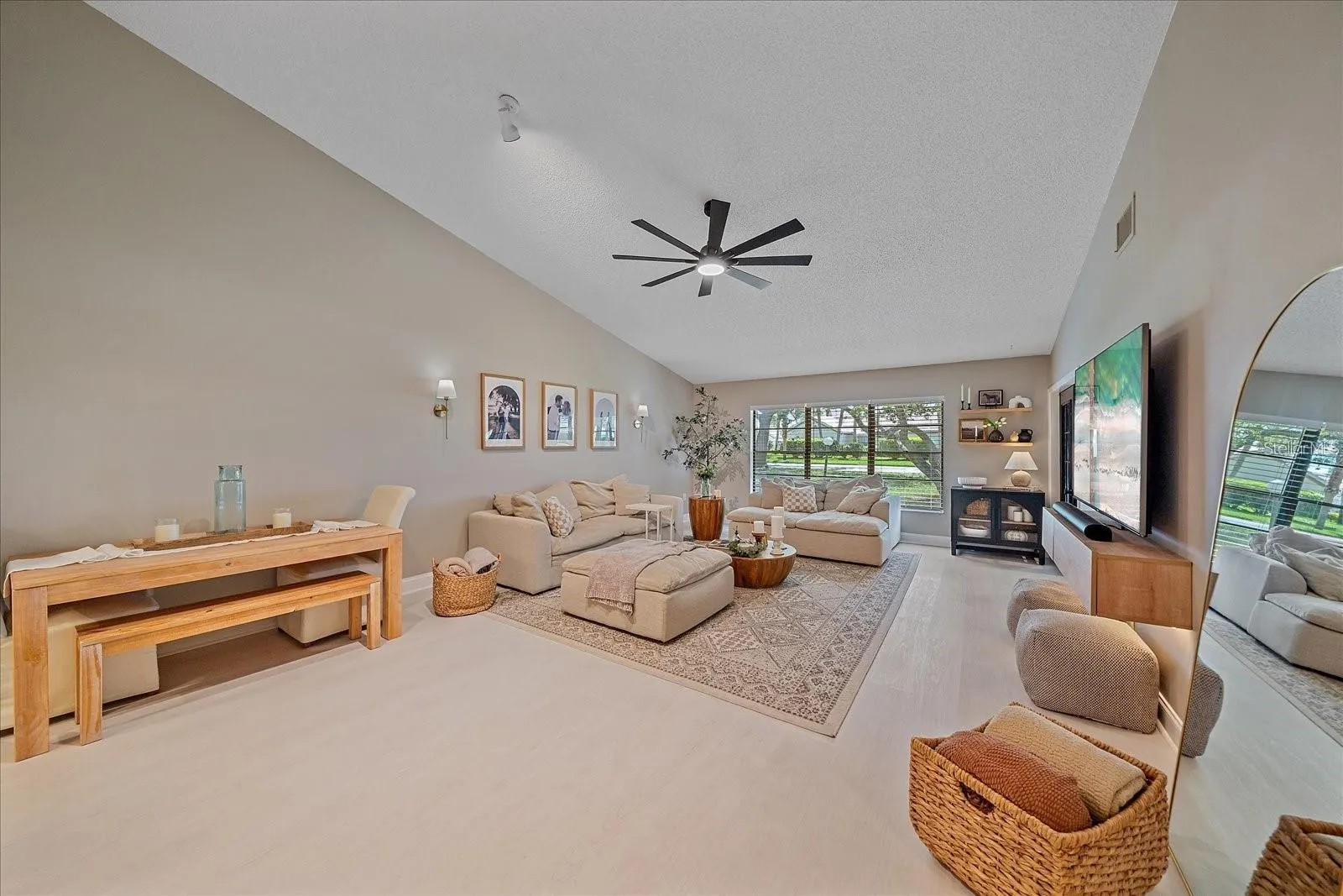 1211 CAPRI ISLES BLVD #6, #6