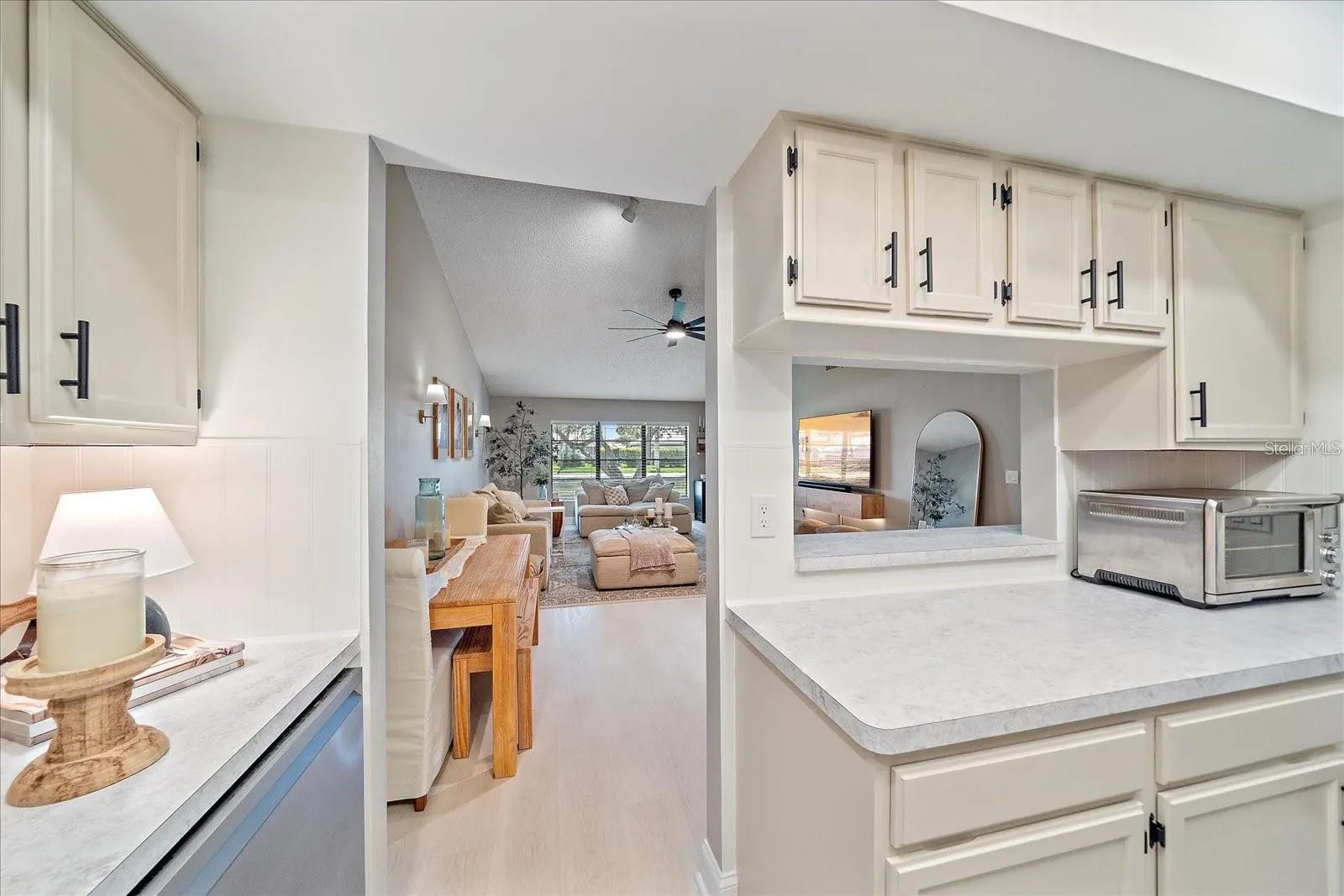 1211 CAPRI ISLES BLVD #6, #6