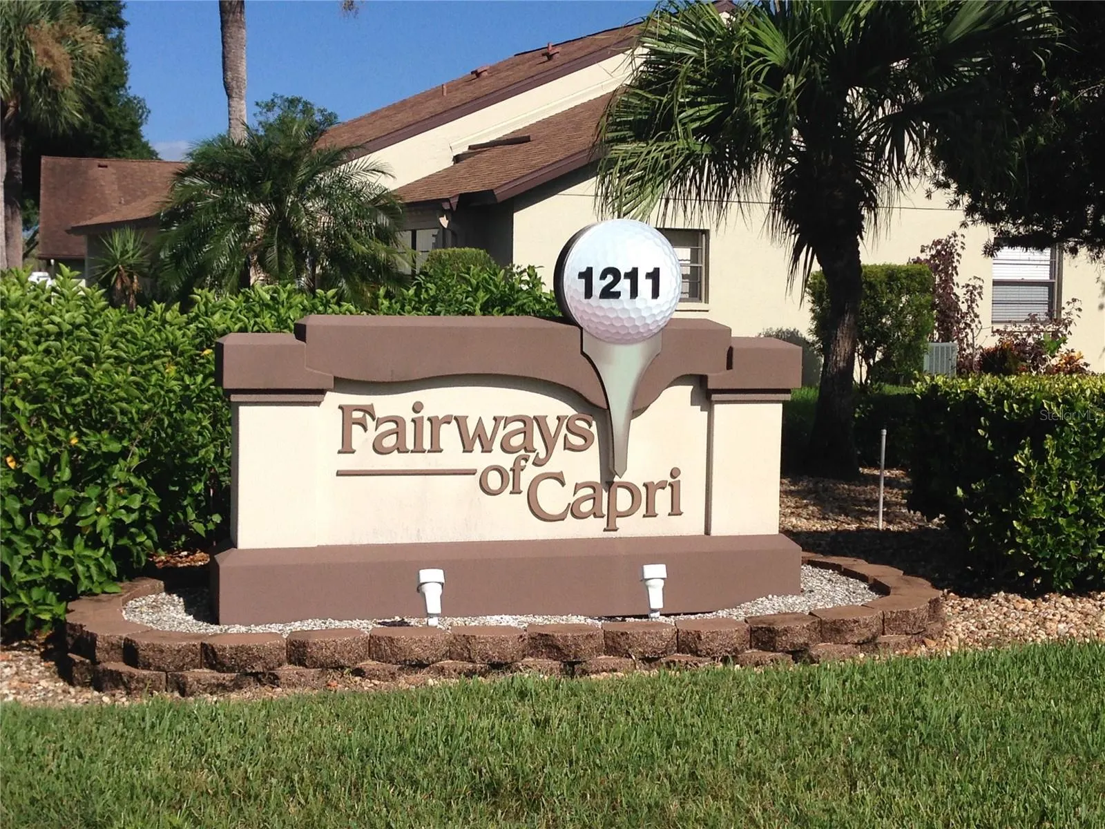 1211 CAPRI ISLES BLVD #6, #6
