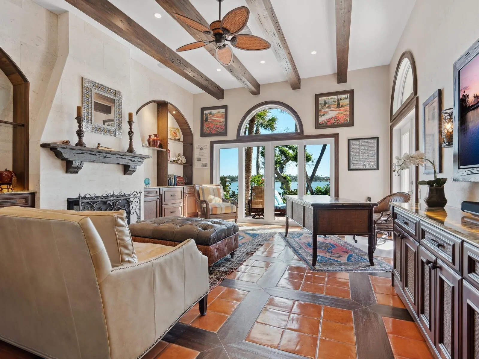 2110 CASEY KEY RD