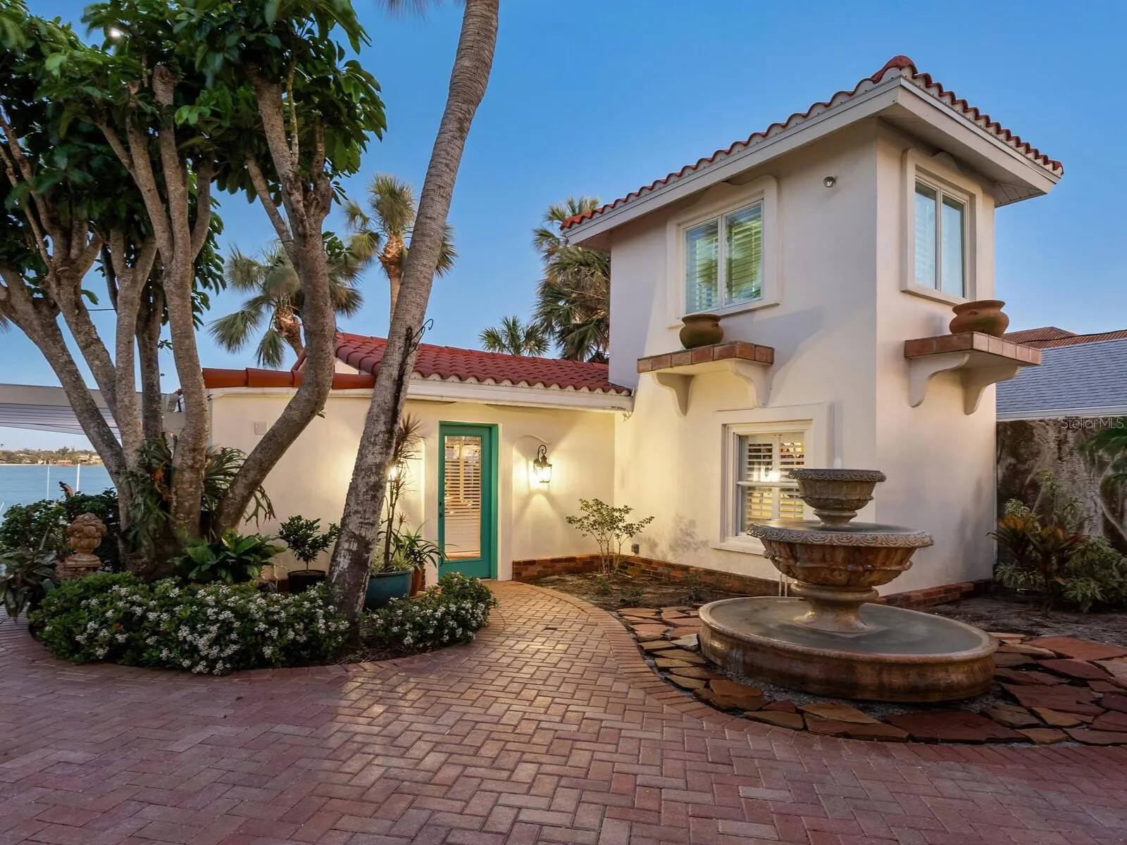 2110 CASEY KEY RD