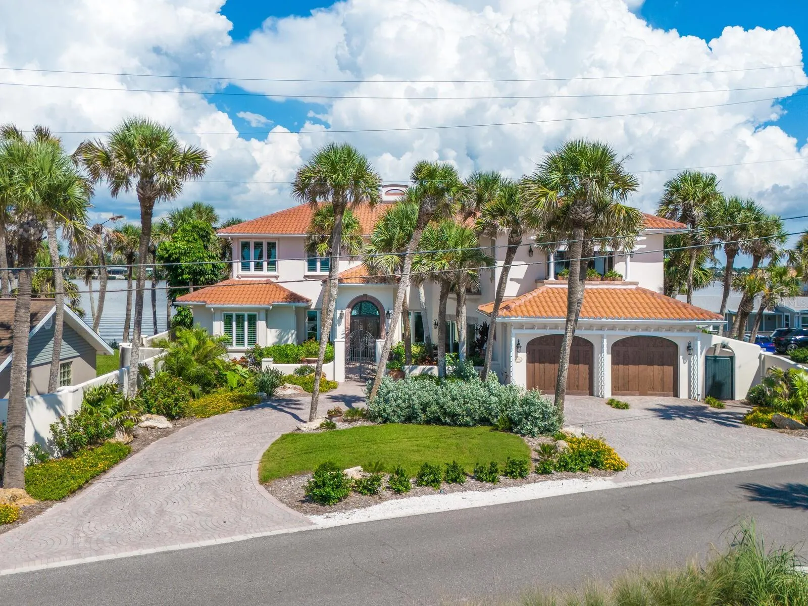 2110 CASEY KEY RD