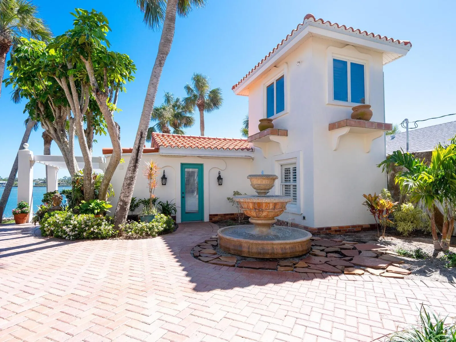 2110 CASEY KEY RD