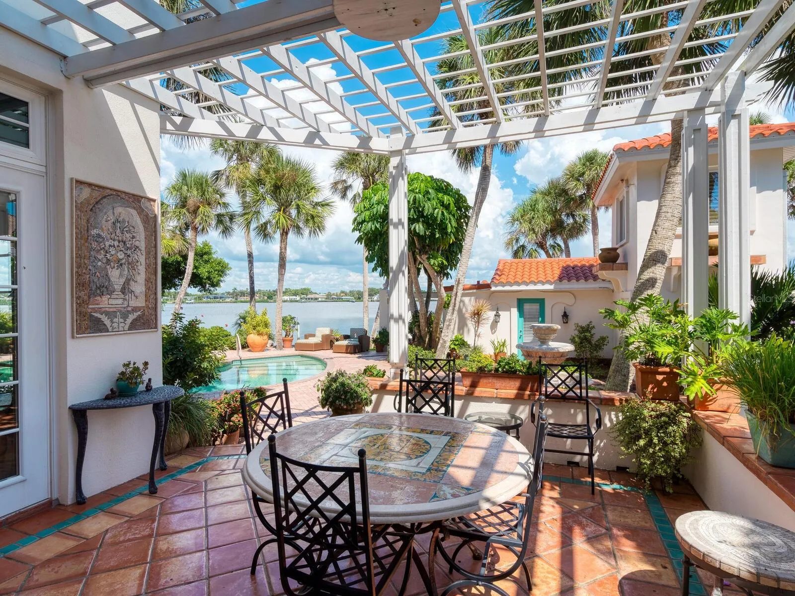 2110 CASEY KEY RD