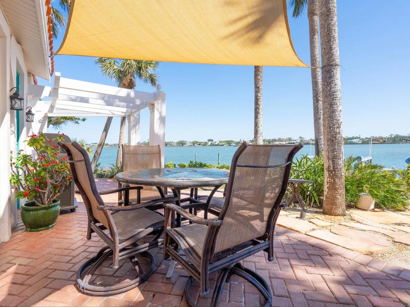2110 CASEY KEY RD