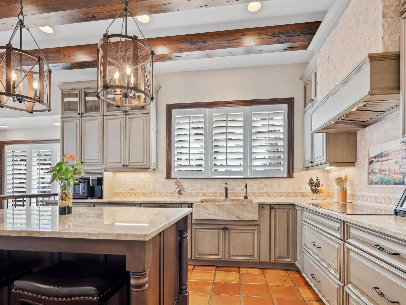 2110 CASEY KEY RD
