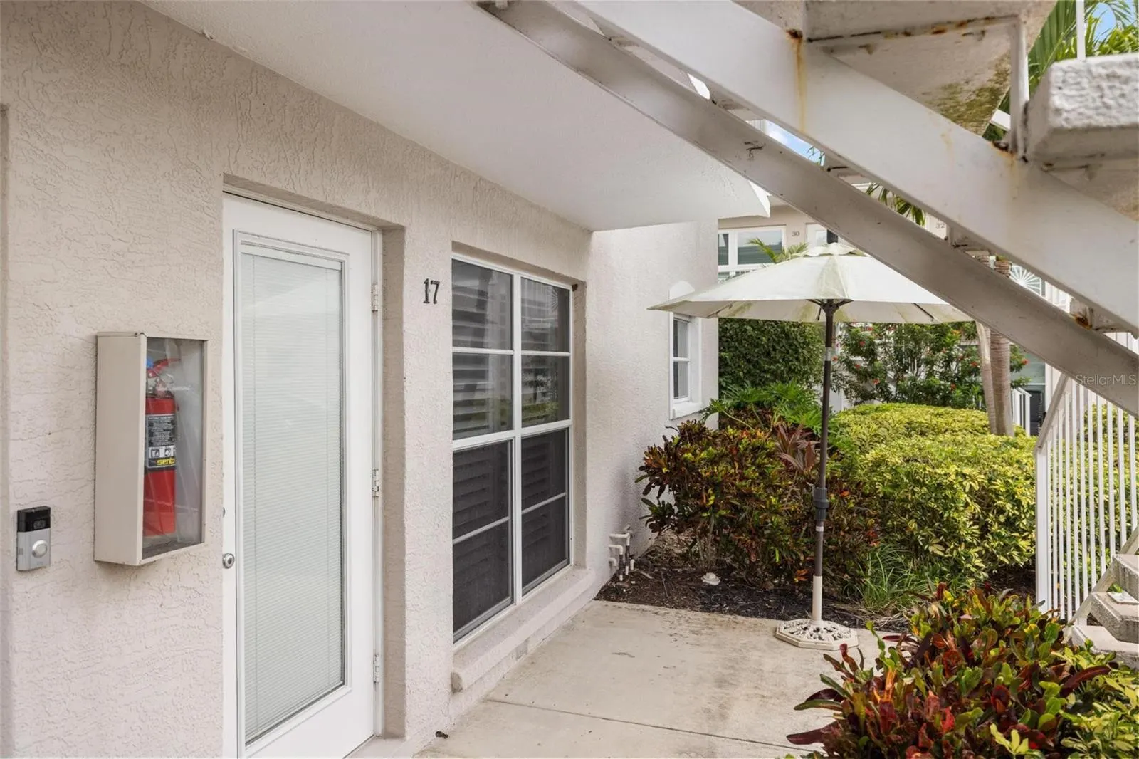 521 W VENICE AVE #17, #17